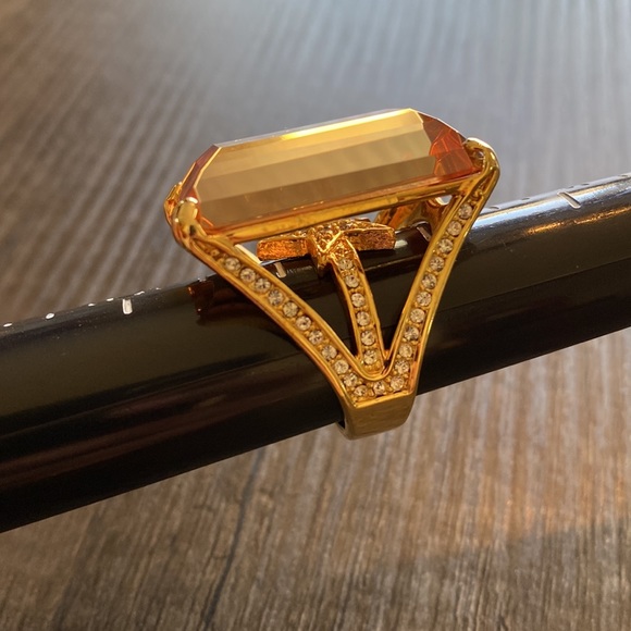 PJM| statement rings 8.5 - Picture 6 of 13